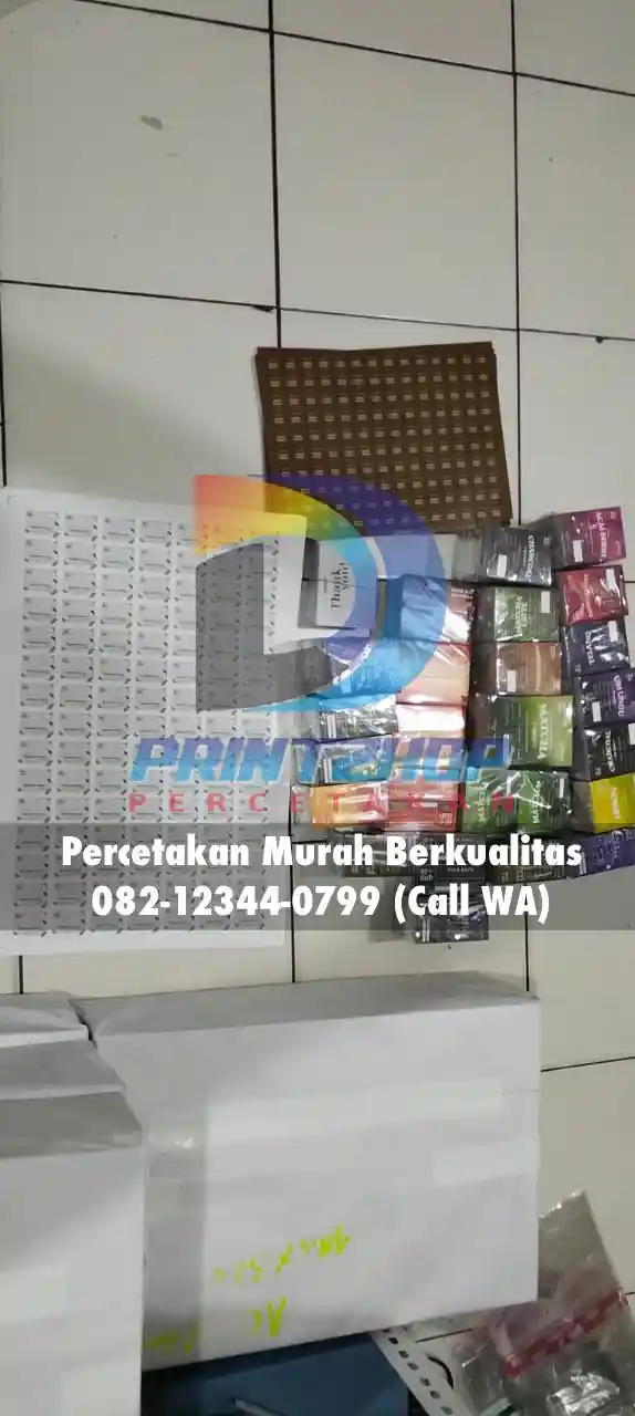 jasa percetakan bekasi cetak stiker custom