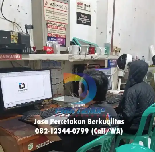 Suasana workshop layanan cetak profesional bekasiprint
